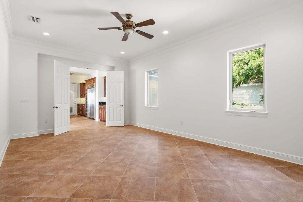 18 Kimbrough Road Mary Esther, FL 32569 - Photo 26 of 96 a view of a big room with windows and closet
