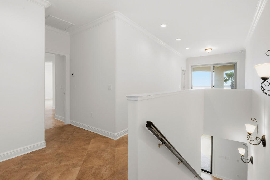 18 Kimbrough Road Mary Esther, FL 32569 - Photo 29 of 96 21 Stairs from Landing