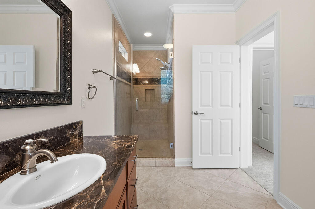 18 Kimbrough Road Mary Esther, FL 32569 - Photo 46 of 89 a bathroom with a sink and a mirror