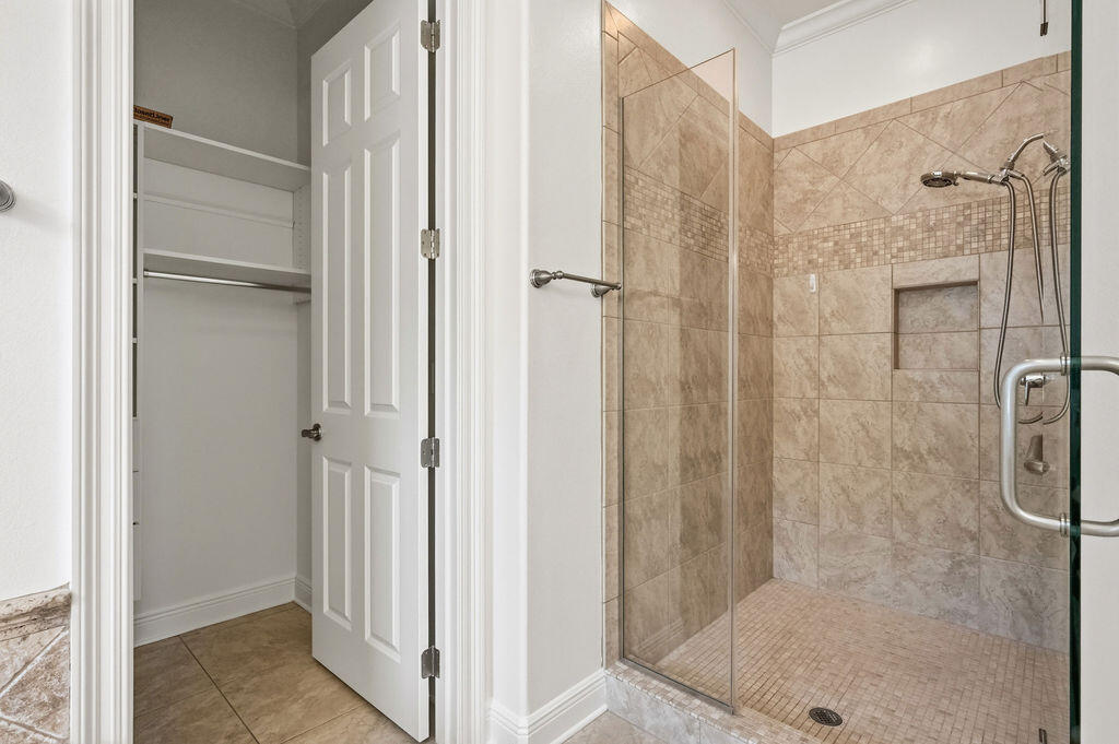 18 Kimbrough Road Mary Esther, FL 32569 - Photo 57 of 89 a bathroom with a shower