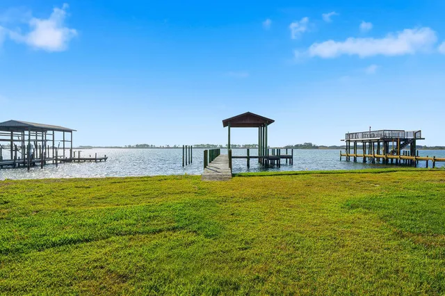 $1,949,000 | 18 Kimbrough Road, Mary Esther, FL 32569