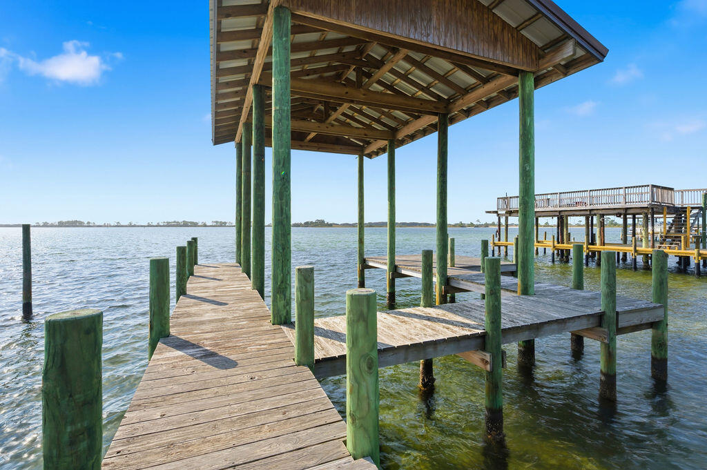 18 Kimbrough Road Mary Esther, FL 32569 - Photo 77 of 96 61 The Dock