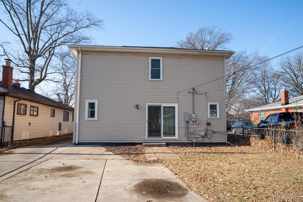 4205 Harding Street Dearborn Heights, MI 48125 - Photo 6 of 30