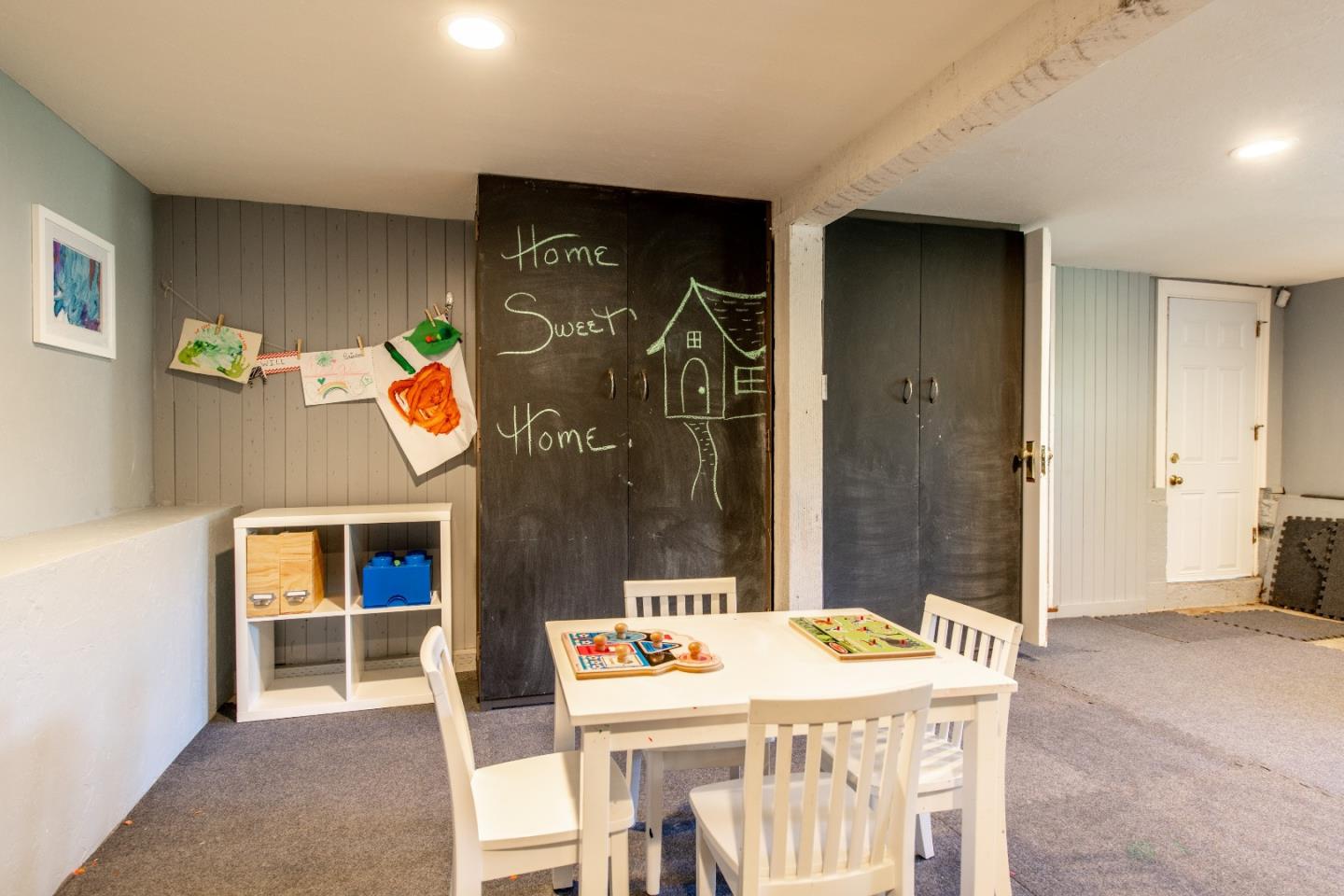 843 Crossway Road Burlingame, CA 94010 - Photo 29 of 36 a room with a table and chairs