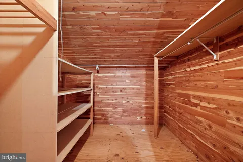 $675,000 | 204 Sorrel Drive, Wilmington, DE 19803