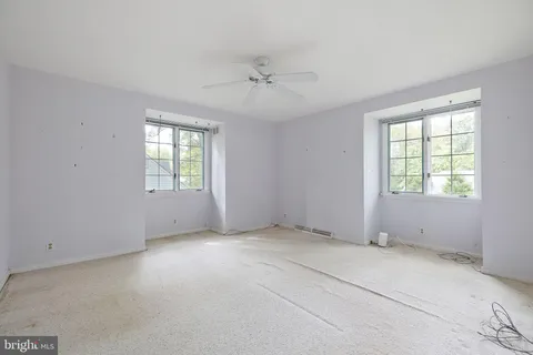 $675,000 | 204 Sorrel Drive, Wilmington, DE 19803