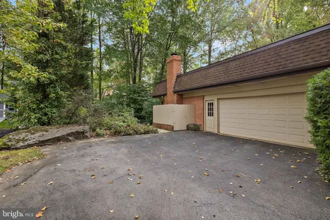 $675,000 | 204 Sorrel Drive, Wilmington, DE 19803