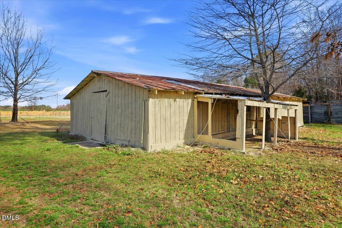 6449 Red Hill Church Road Benson, NC 27504 - Photo 40 of 50