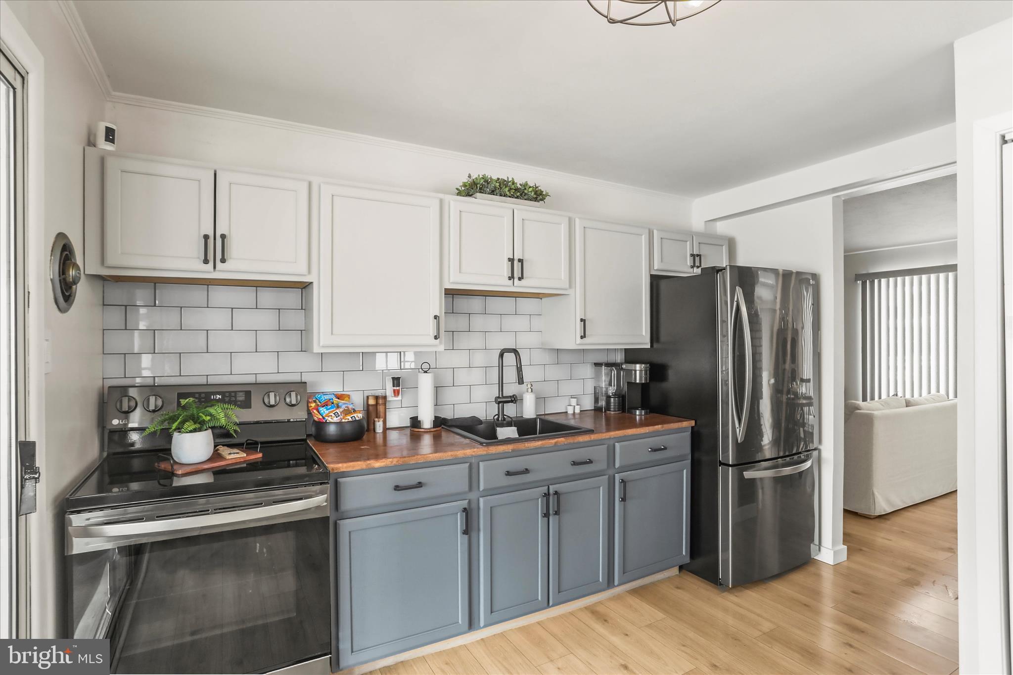 822 Fireside Road York, PA 17404 - Photo 8 of 33 Gallery Image 8