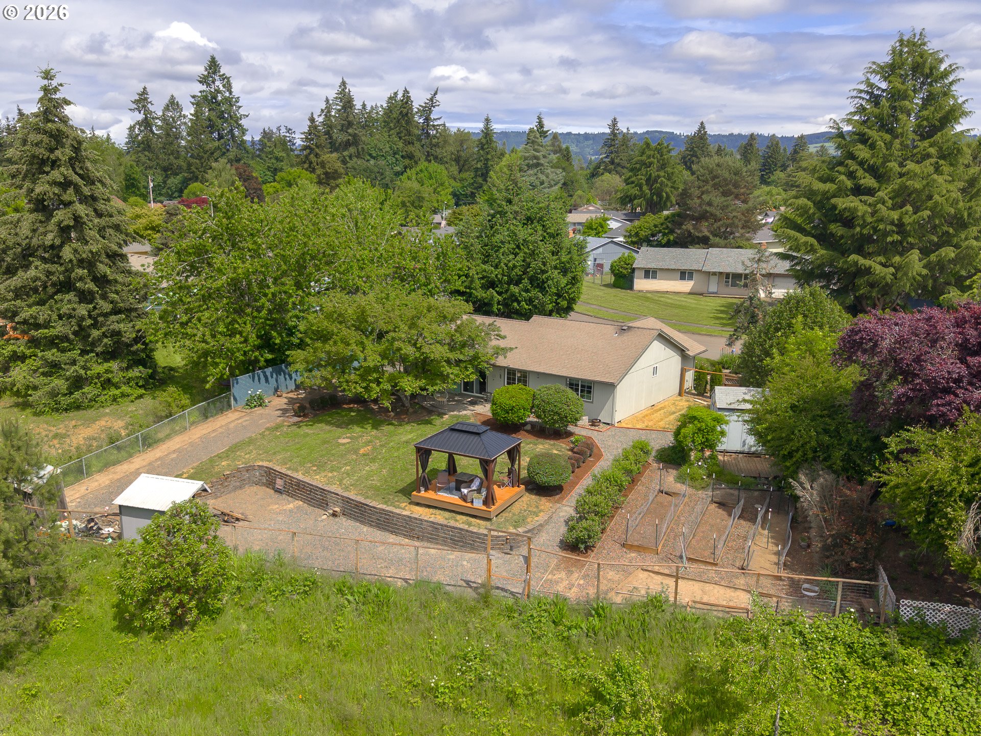 1002 Charles Street Newberg, OR 97132 - Photo 6 of 43
