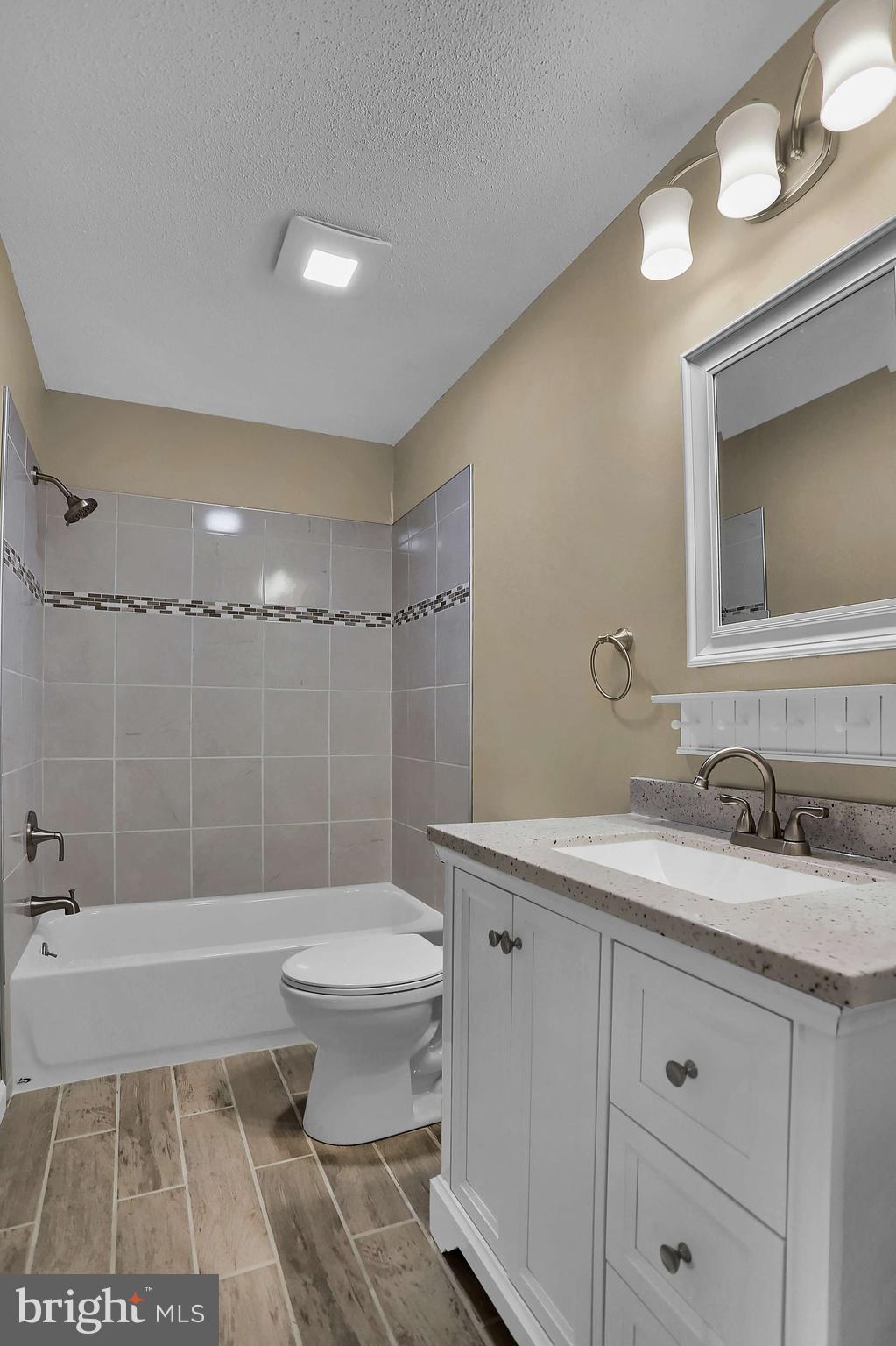3465 Kingston Road York, PA 17402 - Photo 11 of 30 Gallery Image 11