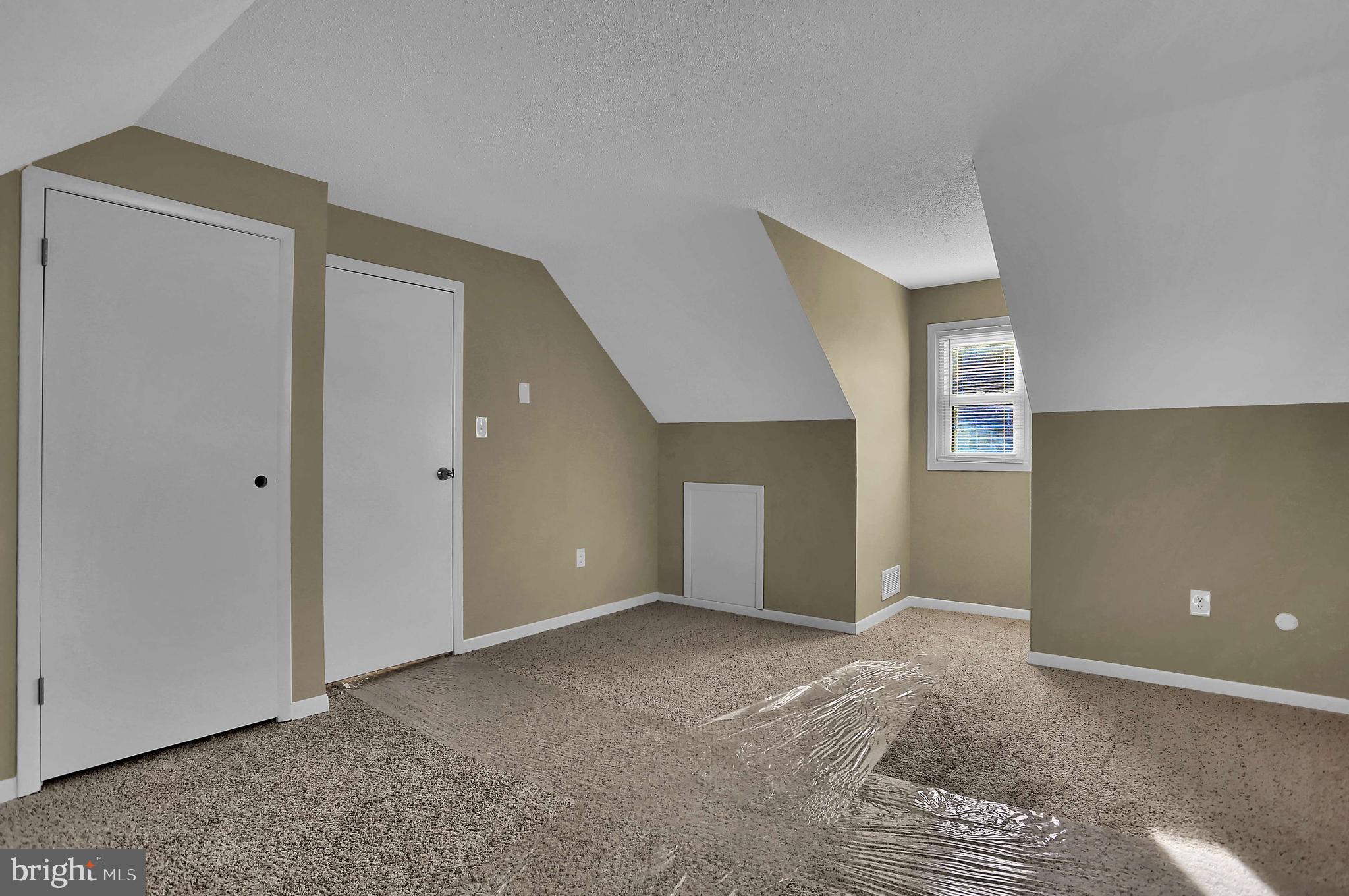 3465 Kingston Road York, PA 17402 - Photo 17 of 30 Gallery Image 17