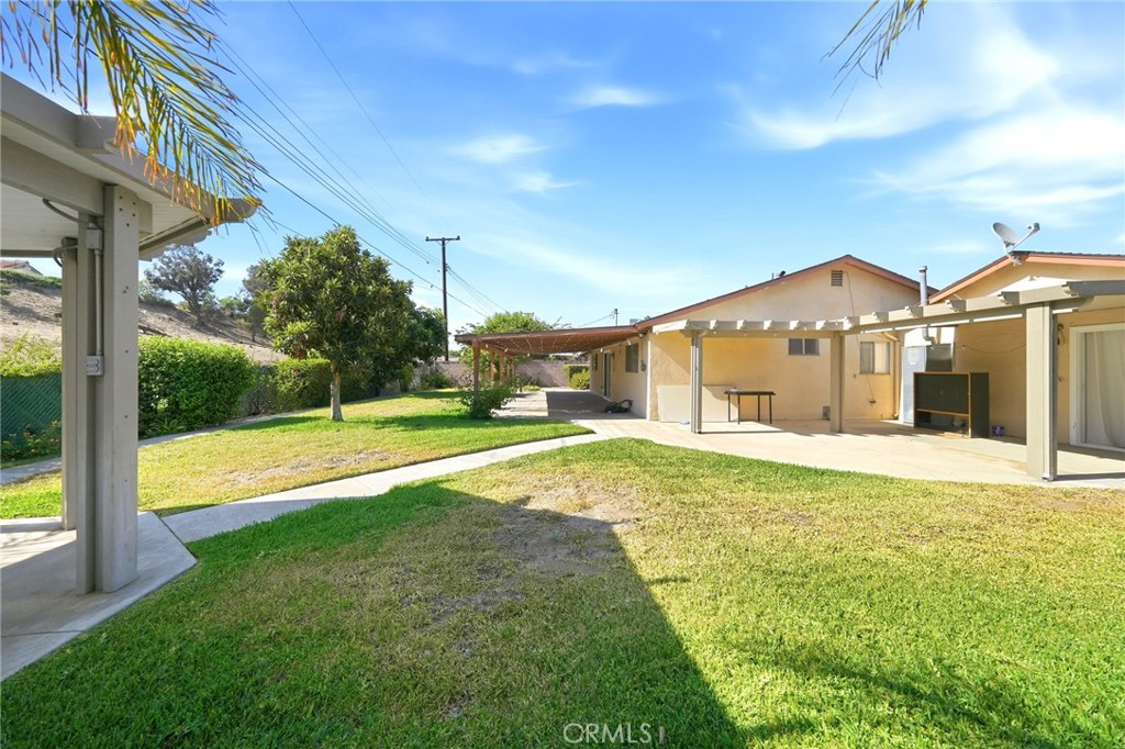 682 South Belden Street Rialto, CA 92376 - Photo 38 of 59