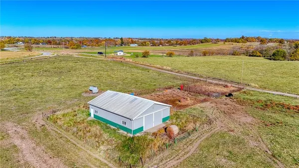 $614,000 | Tbd Tbd County Road, Warrensburg, MO 64093