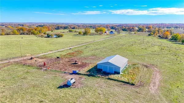 $614,000 | Tbd Tbd County Road, Warrensburg, MO 64093