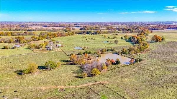 $614,000 | Tbd Tbd County Road, Warrensburg, MO 64093