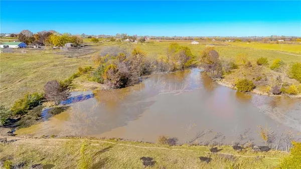 $614,000 | Tbd Tbd County Road, Warrensburg, MO 64093