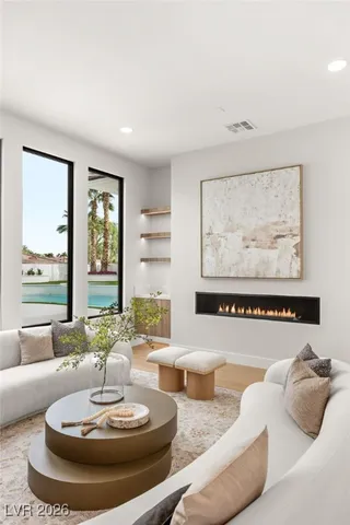 $4,195,000 | 204 Luxaire Court, Las Vegas, NV 89144
