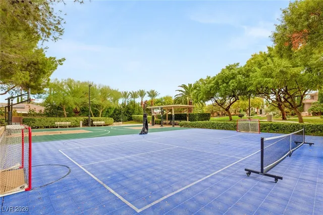 $4,195,000 | 204 Luxaire Court, Las Vegas, NV 89144