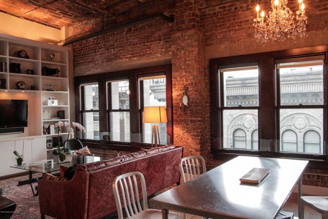 $720,000 | 460 South Spring Street, Unit 1212, Los Angeles, CA 90013