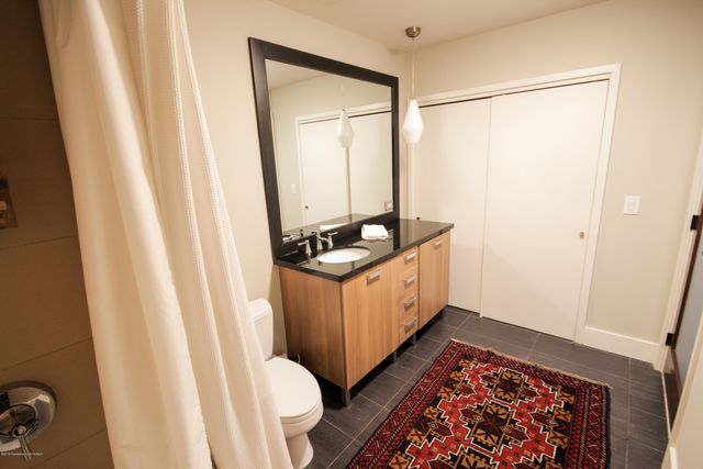 $720,000 | 460 South Spring Street, Unit 1212, Los Angeles, CA 90013