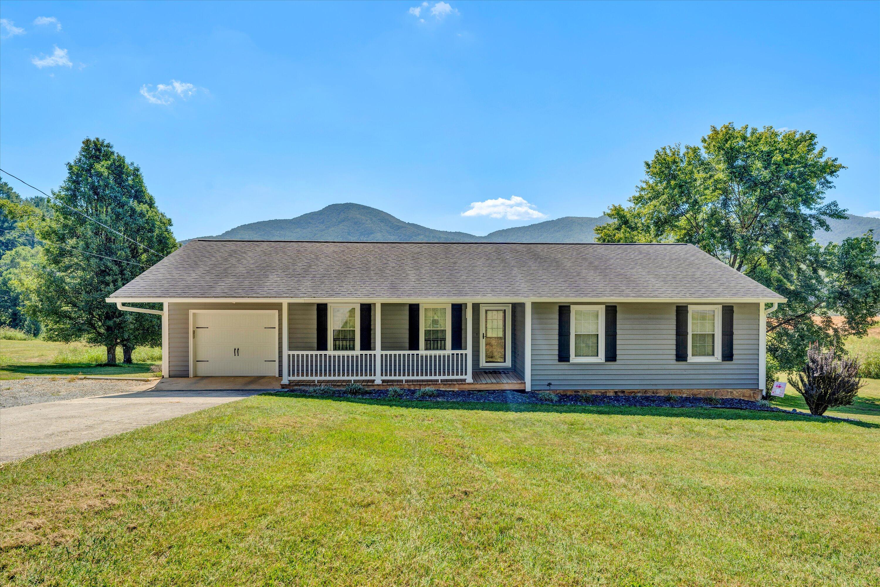 6180 Poage Valley Road Roanoke, VA 24018 - Photo 1 of 46 6180 Poage Valley Rd.