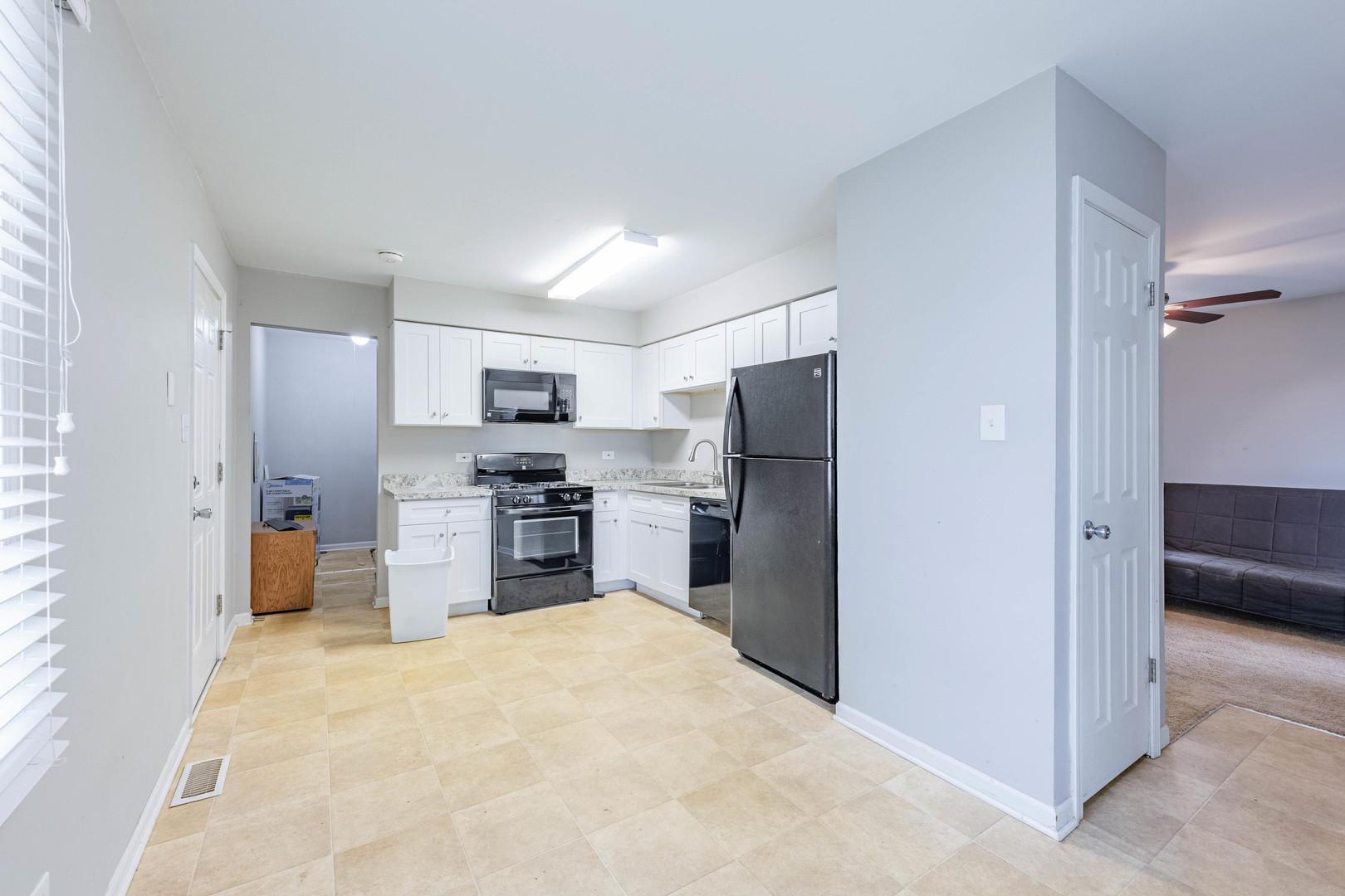 16753 Hilltop Avenue Orland Hills, IL 60487 - Photo 8 of 25