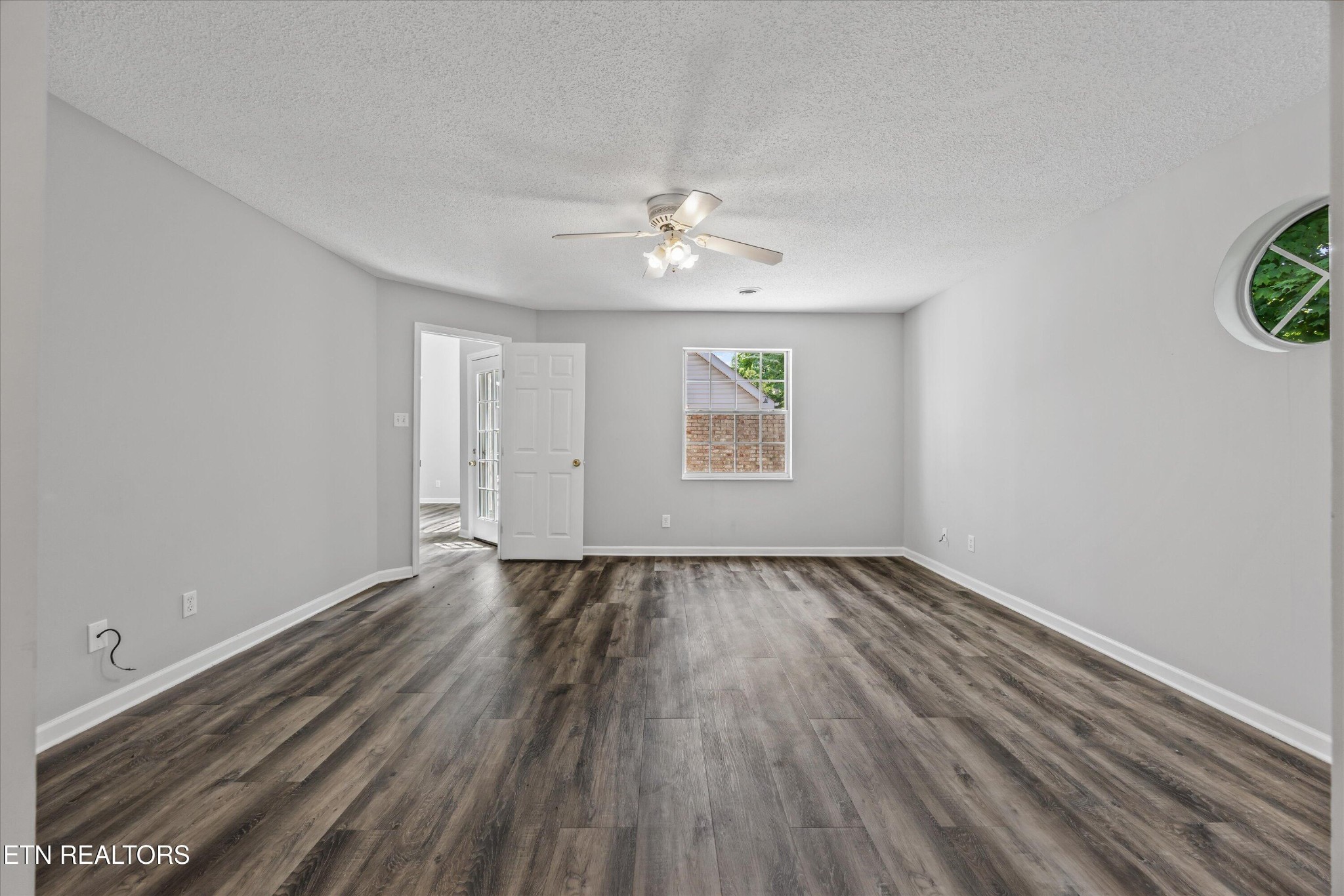 3323 Laurel View Road Knoxville, TN 37917 - Photo 8 of 15 Gallery Image 8