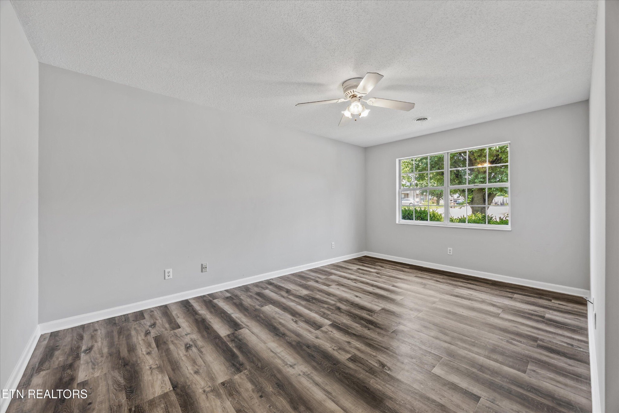 3323 Laurel View Road Knoxville, TN 37917 - Photo 10 of 15 Gallery Image 10