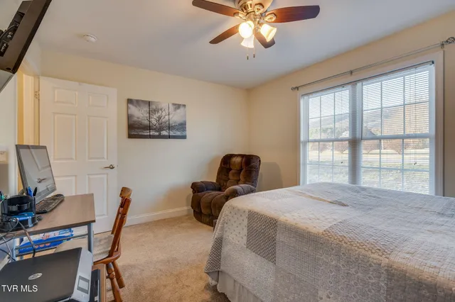 $205,999 | 205 Dawn Drive, Unit 6, Elizabethton, TN 37643