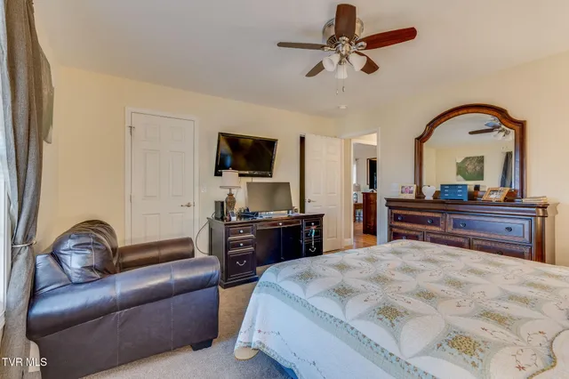 $205,999 | 205 Dawn Drive, Unit 6, Elizabethton, TN 37643