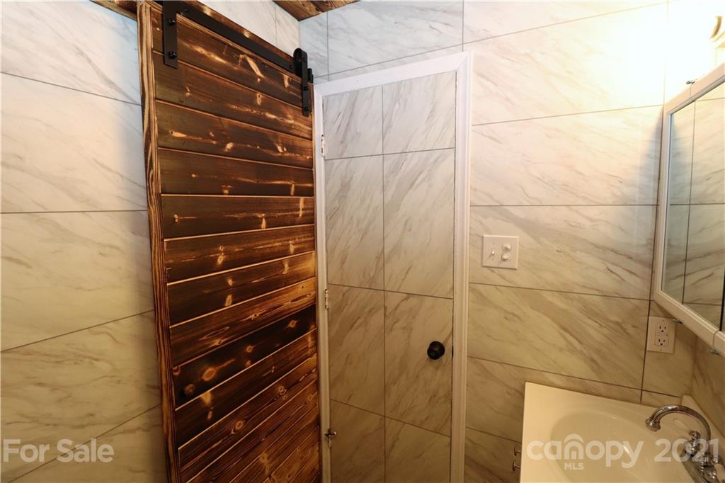 1149 Capps Road Bessemer City, NC 28016 - Photo 14 of 41 Gallery Image 14