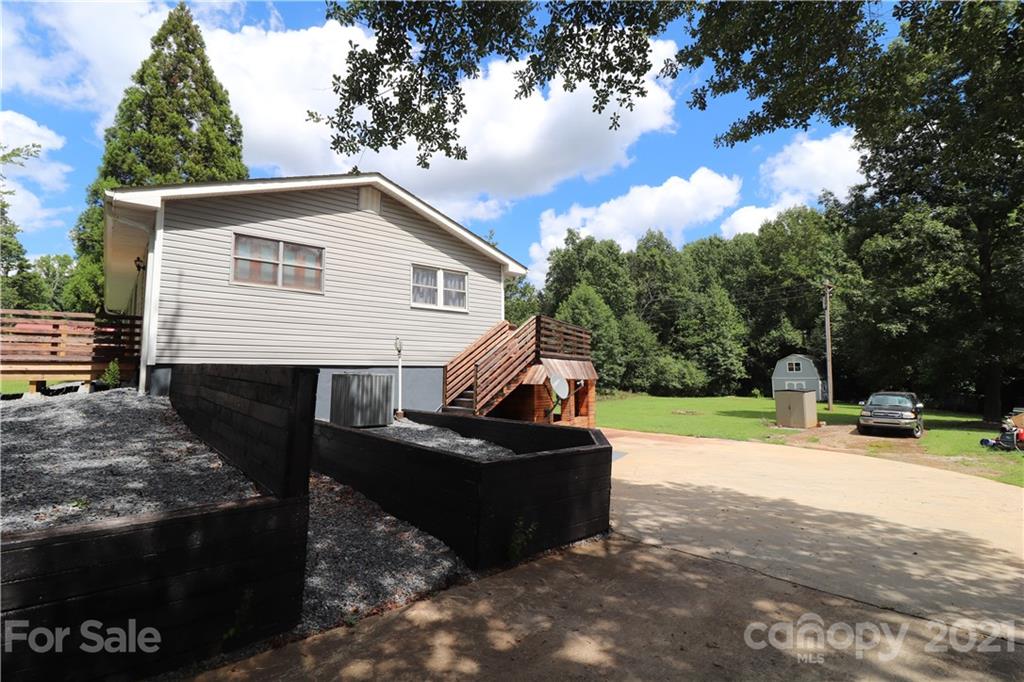 1149 Capps Road Bessemer City, NC 28016 - Photo 38 of 41 Gallery Image 38