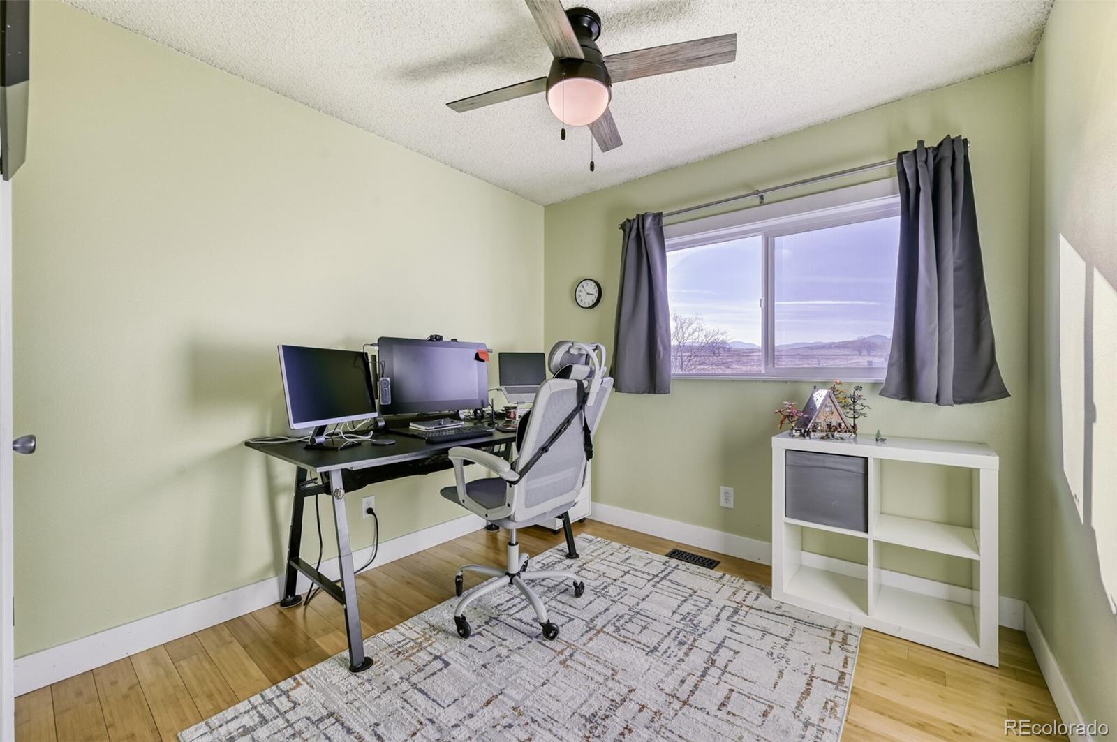 10587 Routt Lane Broomfield, CO 80021 - Photo 17 of 29