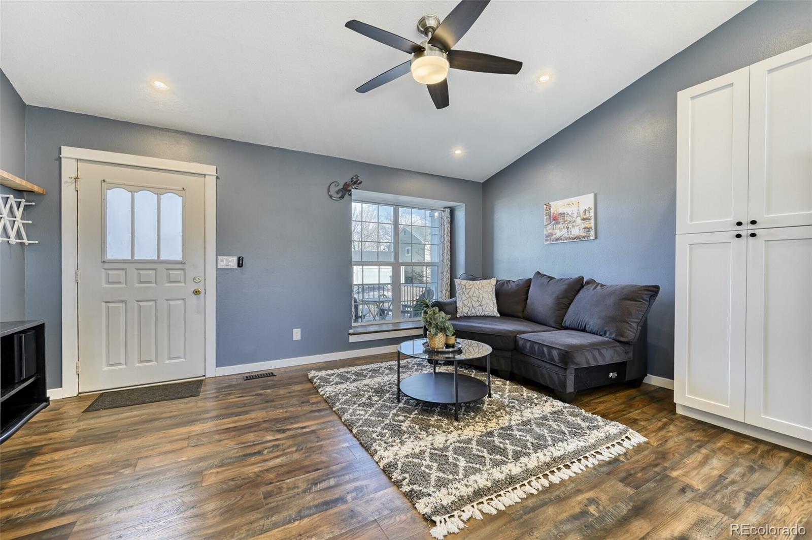 10587 Routt Lane Broomfield, CO 80021 - Photo 6 of 29