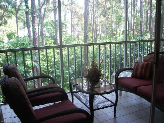 $3,700 | 3032 Sandpiper Bay Circle, Unit G203, Naples, FL 34112