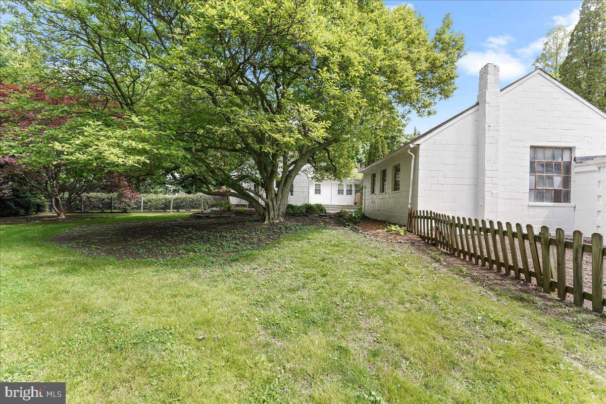 1786 West Doe Run Road Kennett Square, PA 19348 - Photo 11 of 39 Magnolia Tree