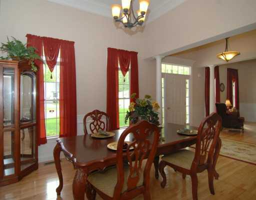 26 Bourque Road Cumberland, RI 02864 - Photo 4 of 12 Dining Room.