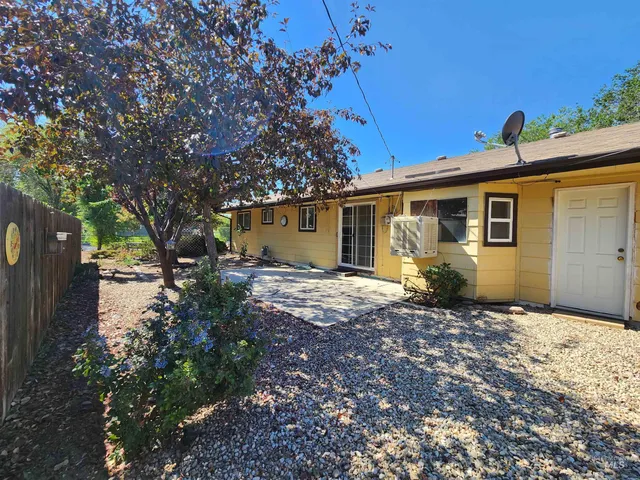 $240,000 | 1540 North 10th E Street, Mountain Home, ID 83647