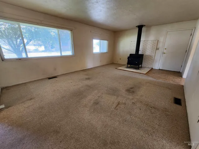 $240,000 | 1540 North 10th E Street, Mountain Home, ID 83647