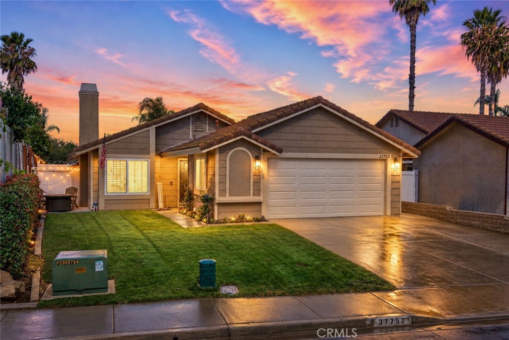 37752 Cresta Del Reyo Murrieta, CA 92563 - Photo 2 of 51