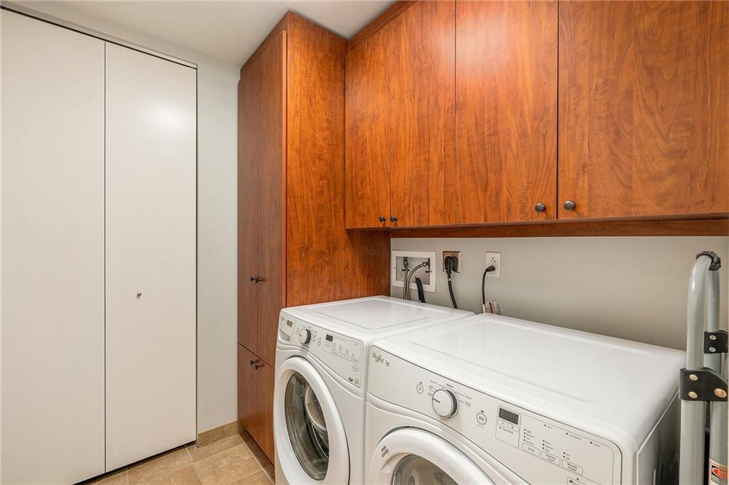 4900 Central Street, Unit 101 Kansas City, MO 64112 - Photo 22 of 37