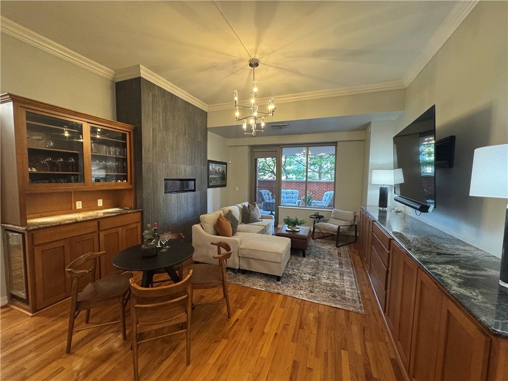 4900 Central Street, Unit 101 Kansas City, MO 64112 - Photo 3 of 37