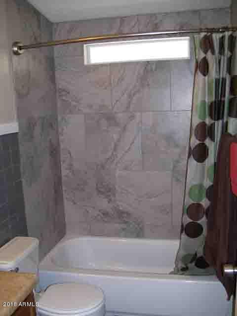 2137 South Tomahawk Road Apache Junction, AZ 85119 - Photo 13 of 26 Bath