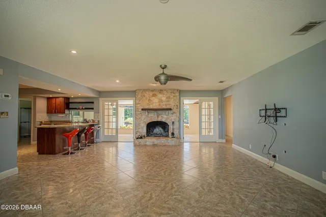 $3,500 | 864 North Beach Street, Ormond Beach, FL 32174