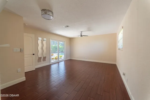 $3,500 | 864 North Beach Street, Ormond Beach, FL 32174