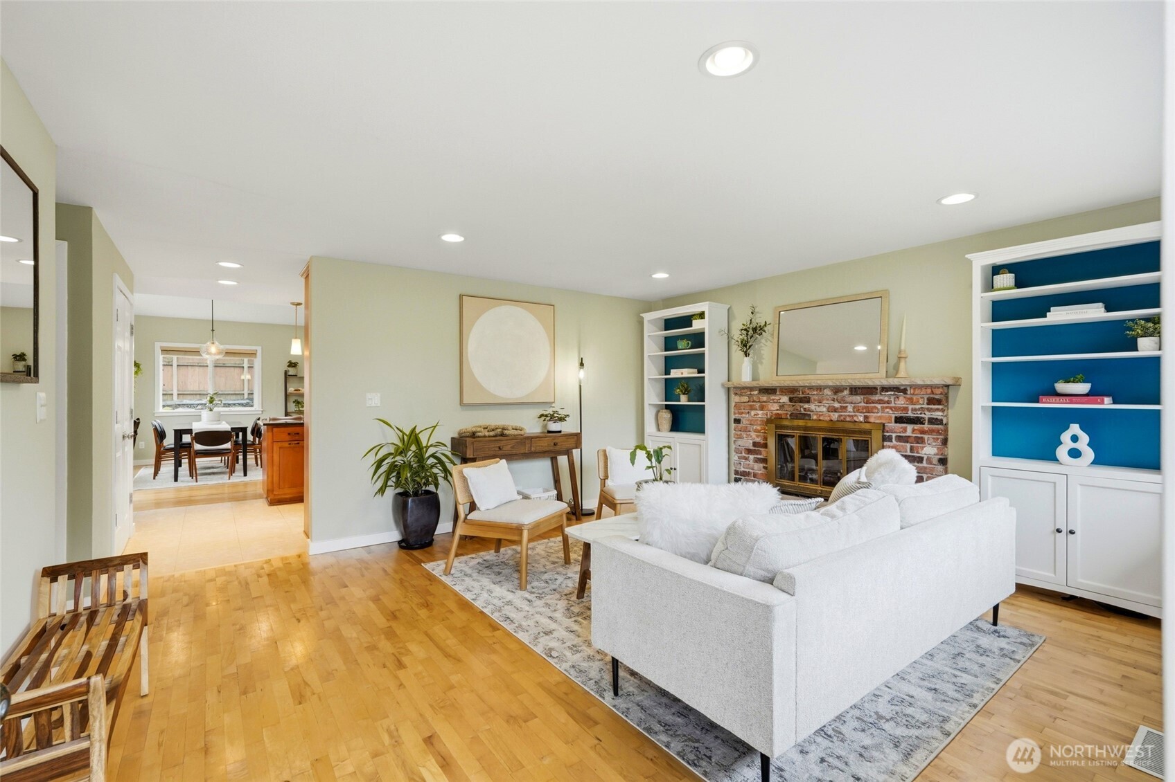 7804 200th Street Southwest Edmonds, WA 98026 - Photo 5 of 37