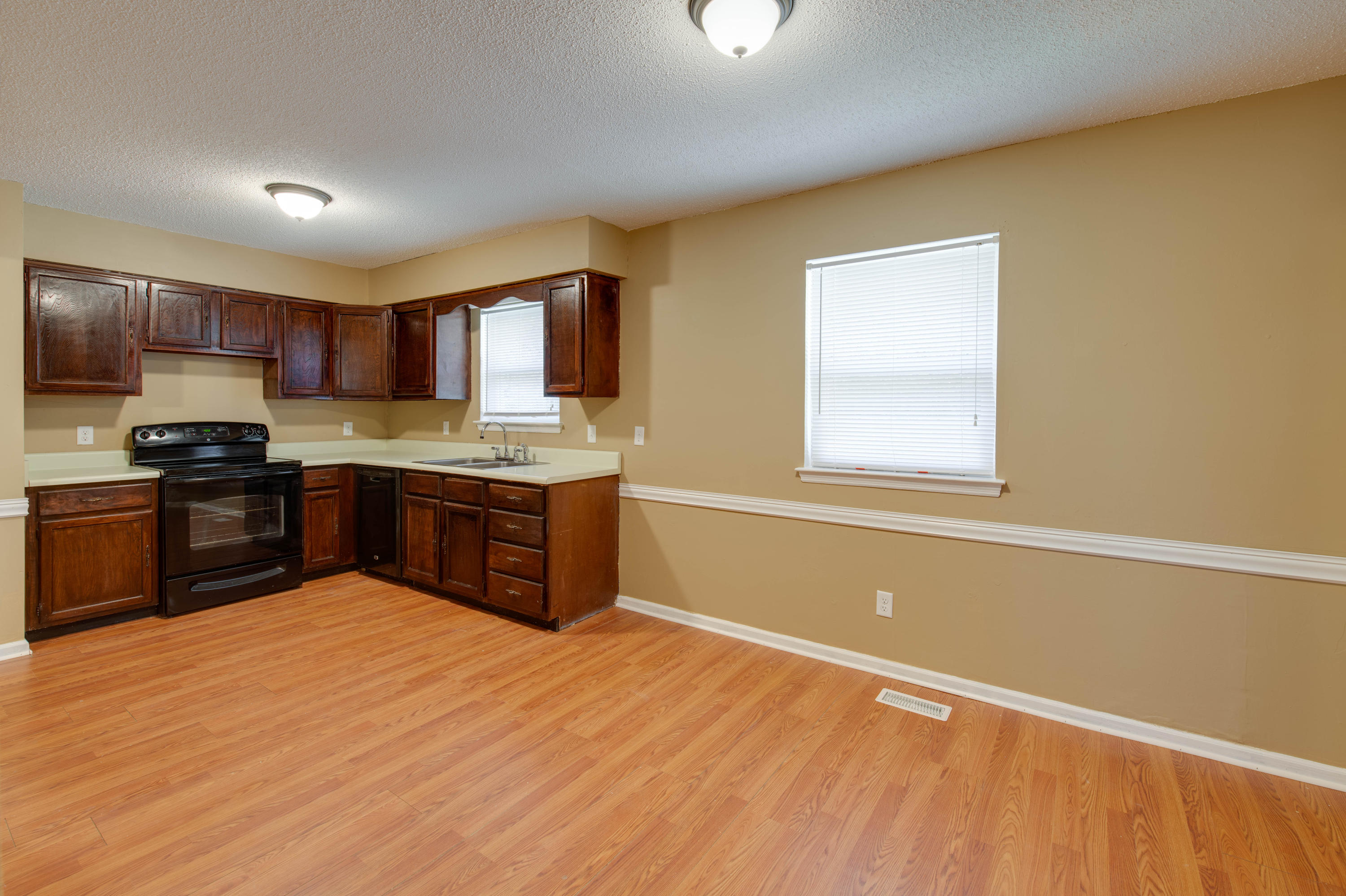 2936 Pine Grove Road Ringgold, GA 30736 - Photo 14 of 22 D85_7742