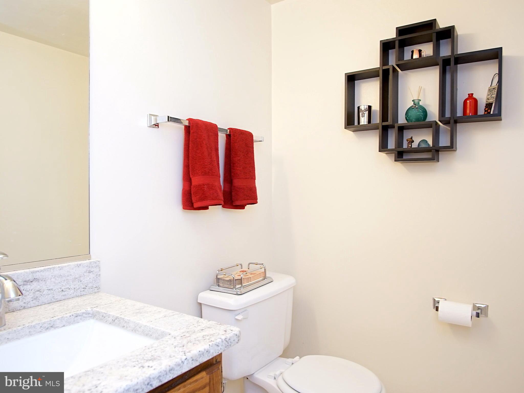 6911 Mayfair Road Laurel, MD 20707 - Photo 9 of 24 Bath