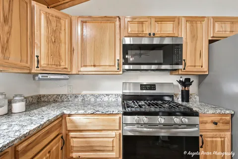 $300,000 | 39 Fairfax, Fox Lake, IL 60020